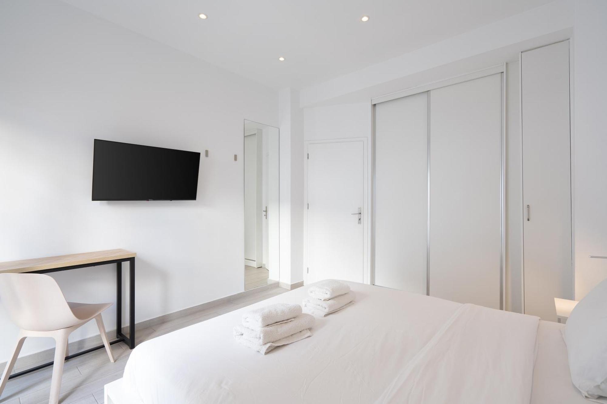 Stunning Cozy Apartment In Atenas Exterior foto